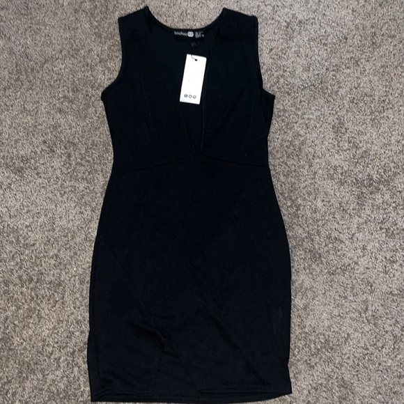 Dresses & Skirts - Short black dress